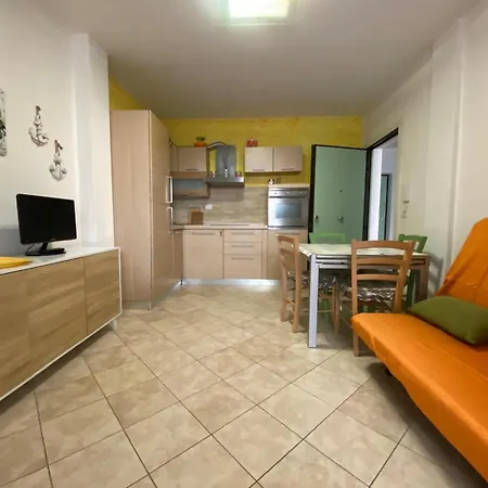 Onda Etrusca Al Mare Con Il Cane Apartamento